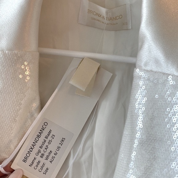Bronx and Banco Gigi Bridal Blazer Dress in White - Picture 14 of 16